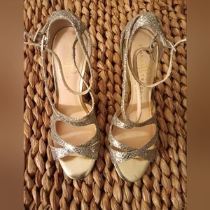 Ladies Gold Texture Sandals -Helice2